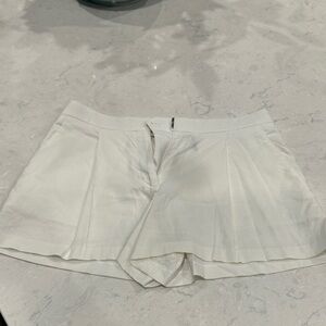 Theory Ivory Pleated Shorts